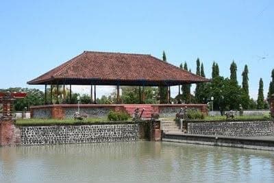 Tur Kota Mataram (Lombok)